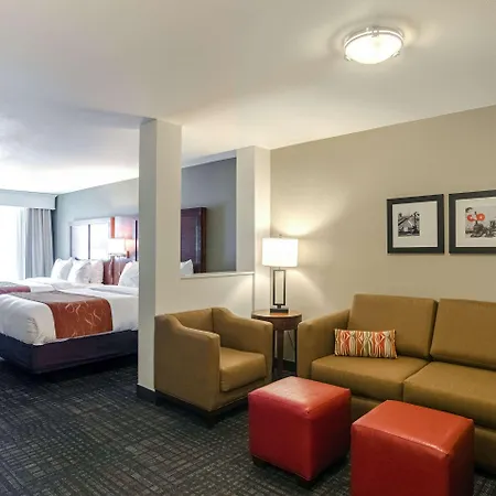 Comfort Suites Loveland Exterior photo