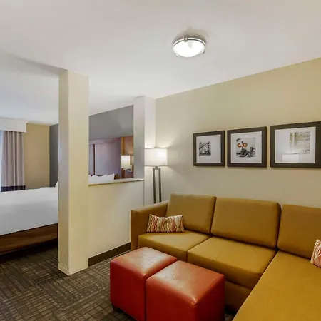 Comfort Suites Loveland Exterior photo