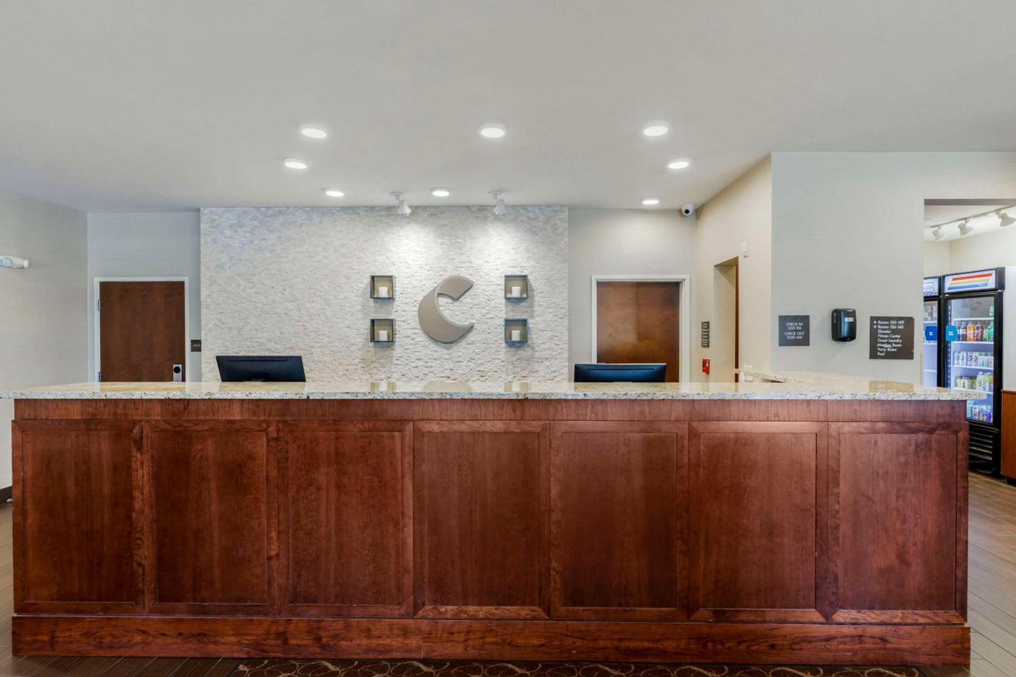 Comfort Hotel Loveland
