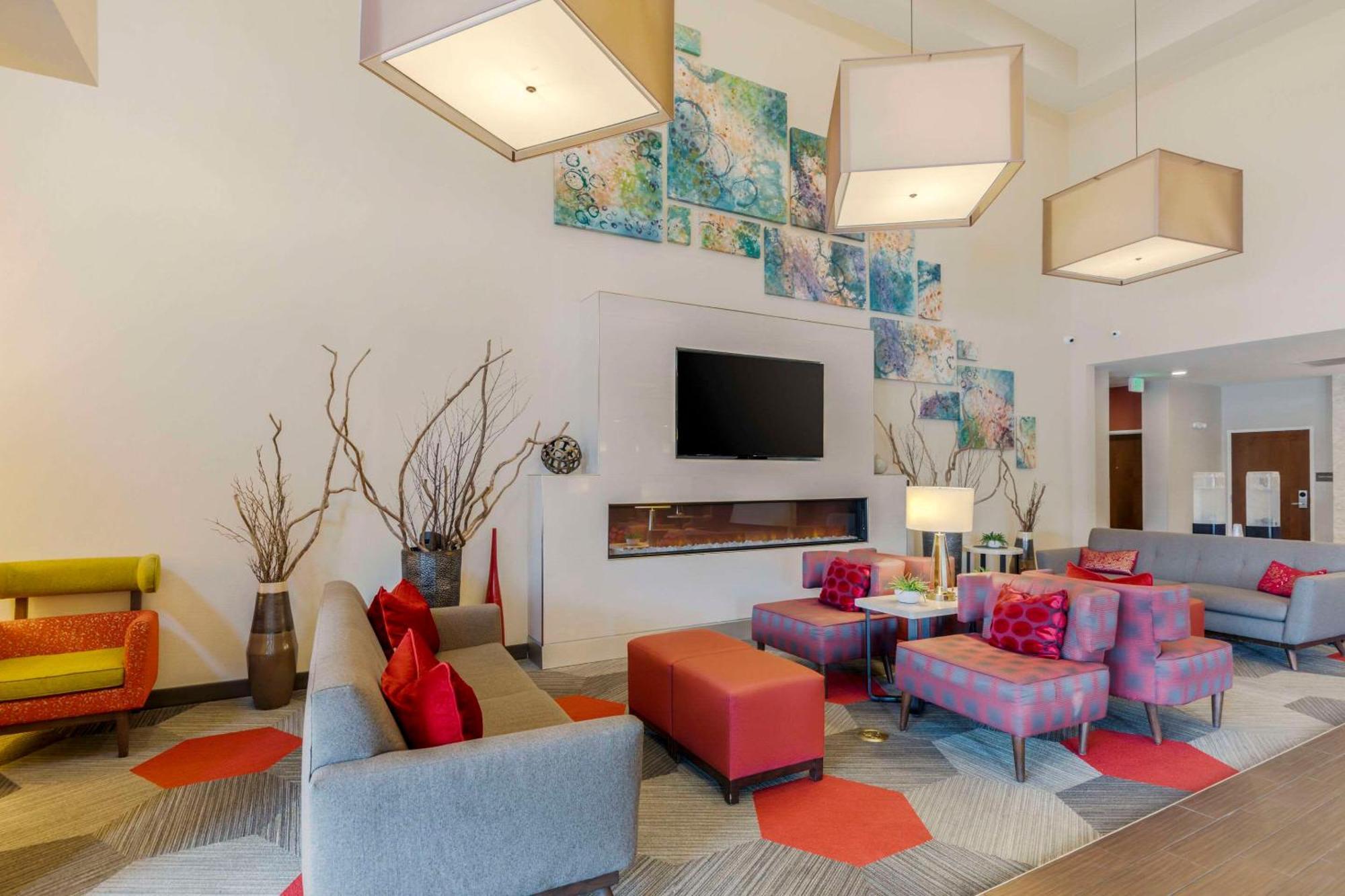 Comfort Loveland