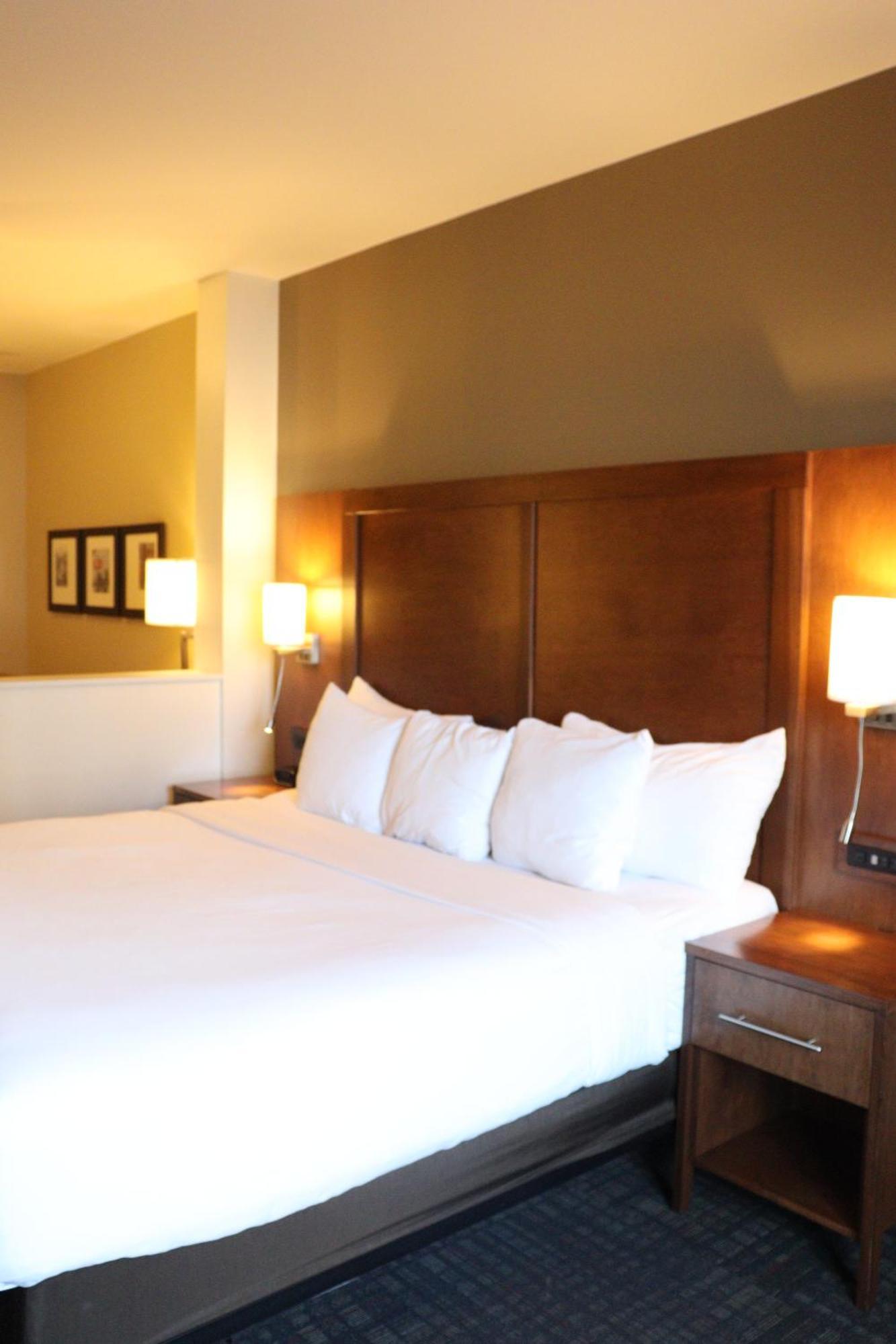 Comfort Hotel Loveland