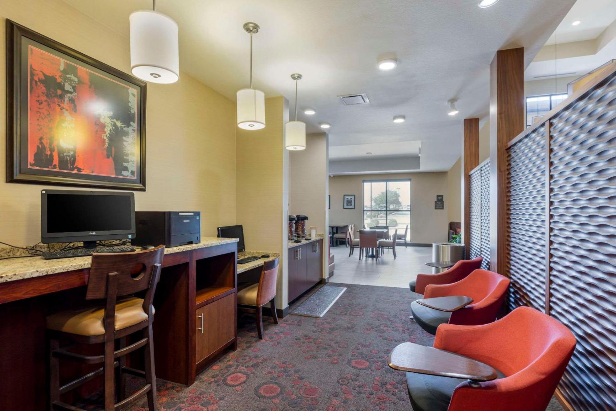 Comfort Hotel Loveland